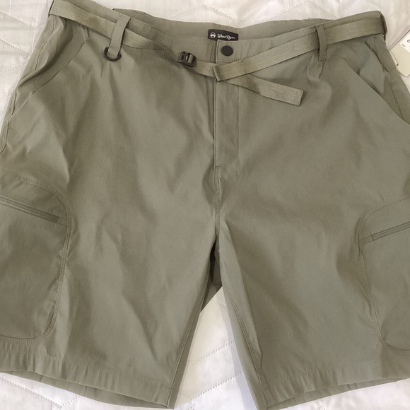 Men’s shorts - Picture 1 of 6